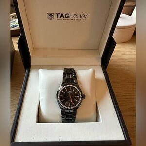 Women’s Diamond Tag Heuer Carrera watch. Excellent condition.